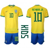 Camiseta Brasil Neymar Jr #10 Primera Equipación para niños Mundial 2022 manga corta (+ pantalones cortos)